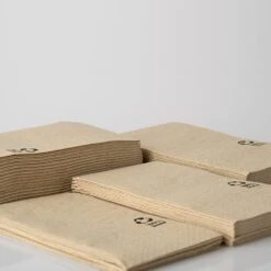 PAPSTAR 100 Servietten, 3-lagig 1/8-Falz 33 Cm X 33 Cm Natur Aus Recyceltem Papier -Papstar 461847a5 4830 4afc 9501 3da4d814437a