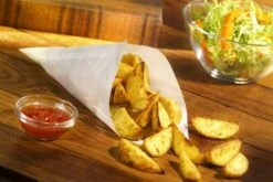 PAPSTAR 1000 Spitztüten, Pergament-Ersatz 15 Cm X 15 Cm X 21 Cm Weiss Füllinhalt 50 G, Fettdicht -Papstar 975d8f57 5f65 4596 a313 1b36dd2d4019